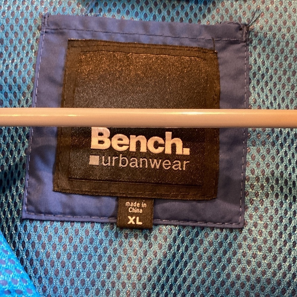 Bench Lightweight Jacket - Picture 3 of 12